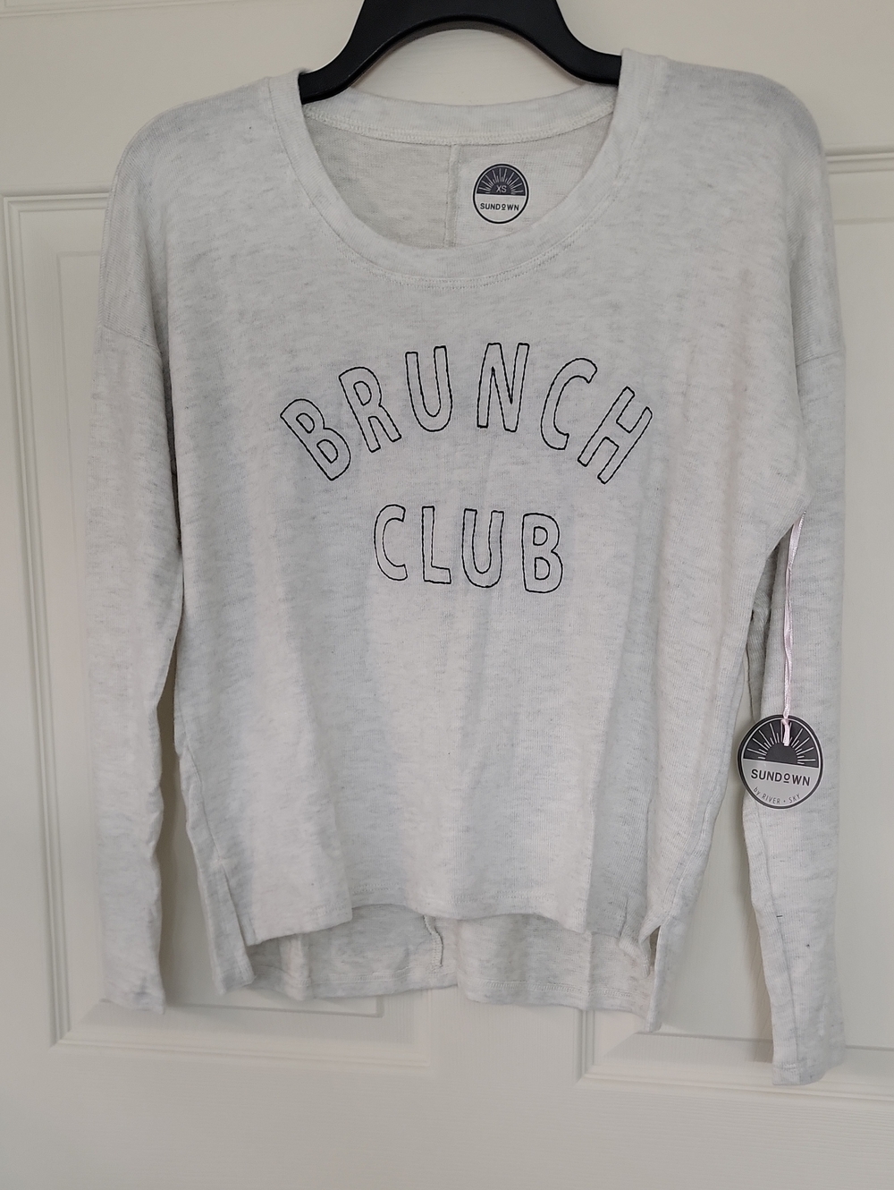 Sound & Matter Heather Light Gray "Brunch Club" Pullover